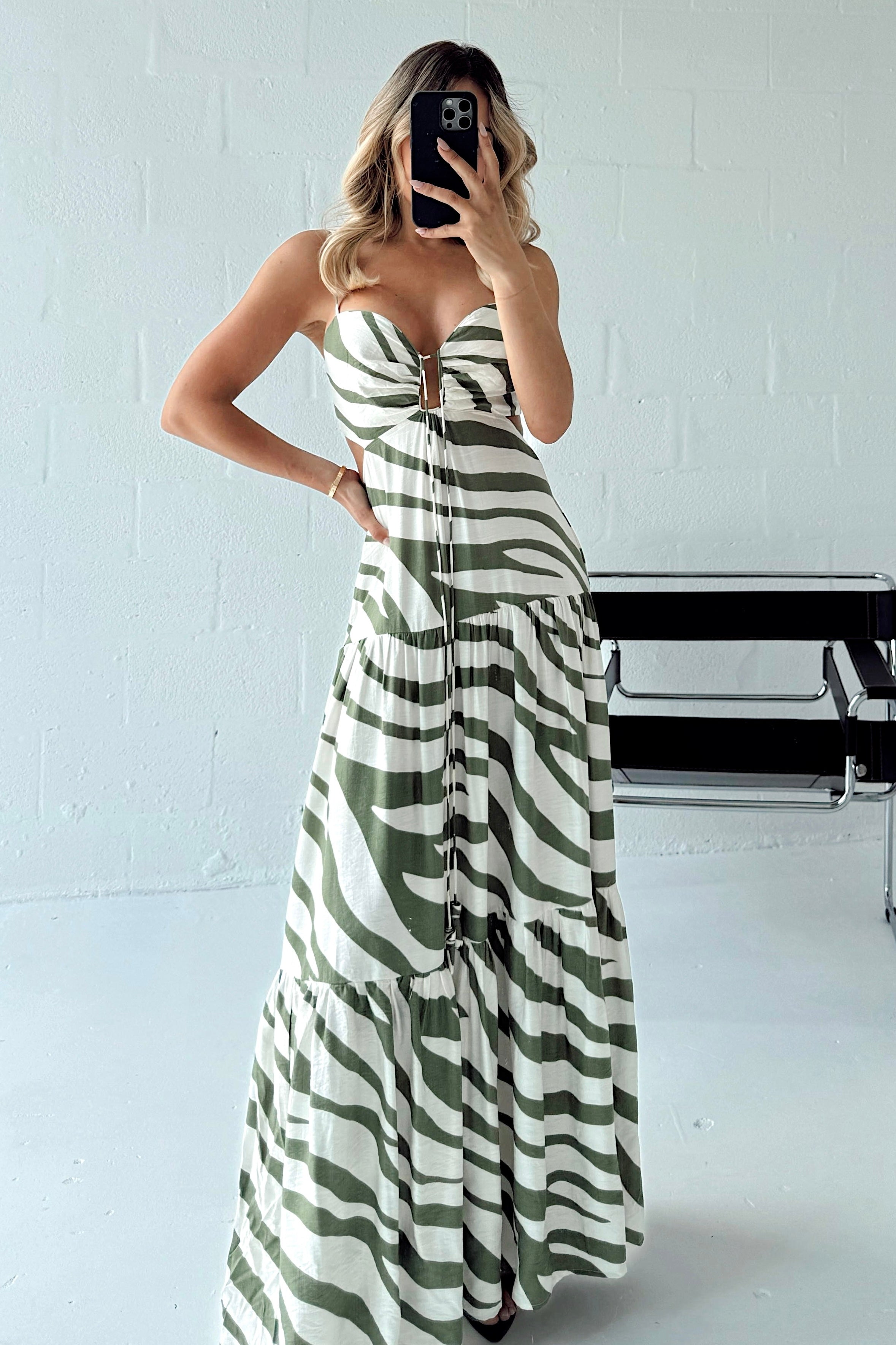 ORALIA DRESS