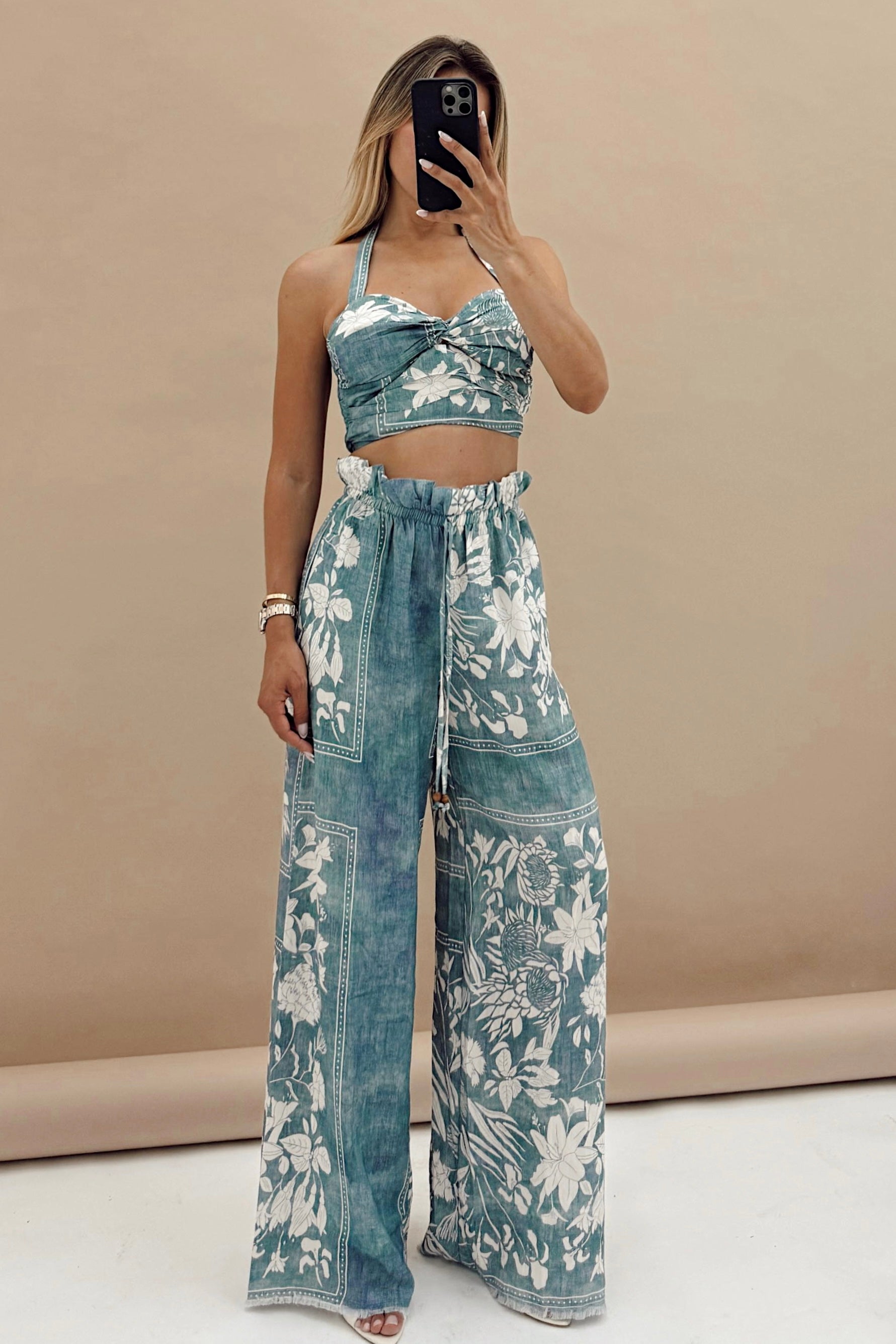EMILIE SET